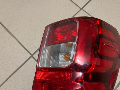 TOYOTA HILUX VIII 8 15- LAMPA FAR ZADNJA ZADNJI LIJEVA STRANA TOYOTA HILUX VIII 8 15- LAMPA FAR ZADNJA ZADNJI LIJEVA STRANA