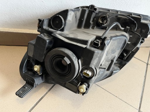 LAMPA FAR PREDNJA STRANA DESNA CHEVROLET ORLANDO 10- LAMPA FAR PREDNJA STRANA DESNA CHEVROLET ORLANDO 10-