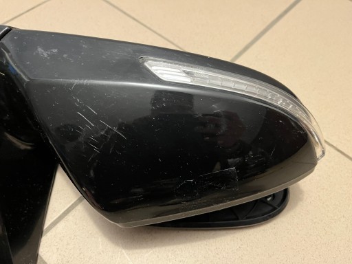 HYUNDAI I40 I-40 12- 8PIN RETROVIZOR DESNA HYUNDAI I40 I-40 12- 8PIN RETROVIZOR DESNA