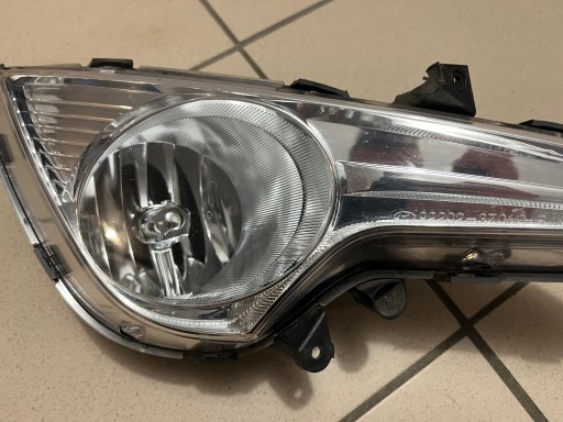 HYUNDAI I40 I-40 11- LAMPA FAR MAGLENKA DESNA STRANA