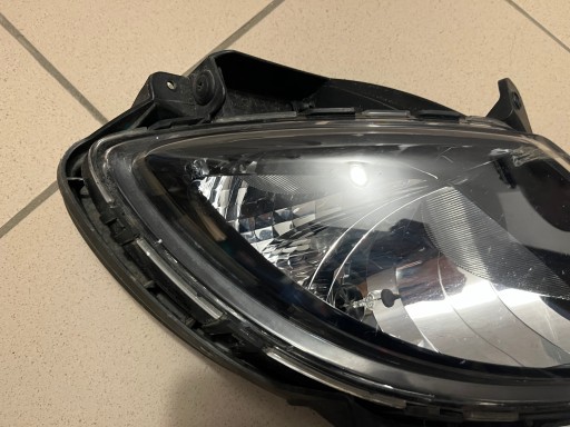 HYUNDAI IX20 IX-20 10- LAMPA FAR MAGLENKA DESNA STRANA
