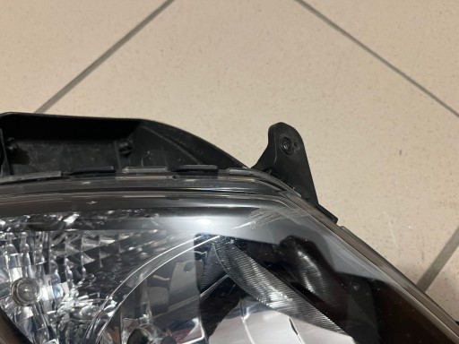 HYUNDAI IX20 IX-20 10- LAMPA FAR MAGLENKA DESNA STRANA