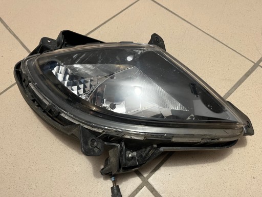 HYUNDAI IX20 IX-20 10- LAMPA FAR MAGLENKA DESNA STRANA