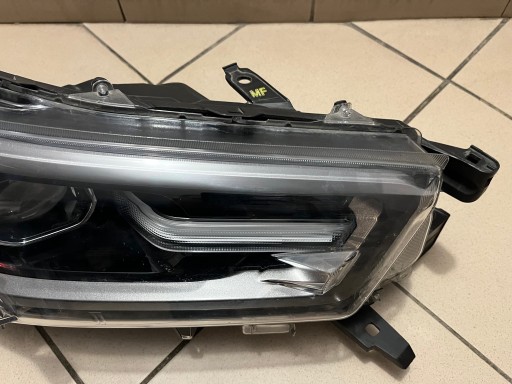 TOYOTA HILUX VIII 8 LED 20- LAMPA FAR PREDNJA STRANA DESNA 1EJ-923364 TOYOTA HILUX VIII 8 LED 20- LAMPA FAR PREDNJA STRANA DESNA 1EJ-923364