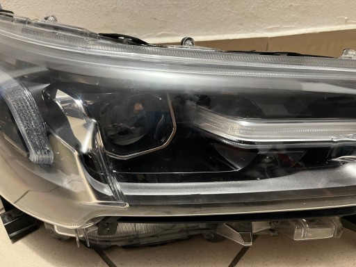 TOYOTA HILUX VIII 8 LED 20- LAMPA FAR PREDNJA STRANA DESNA 1EJ-923364 TOYOTA HILUX VIII 8 LED 20- LAMPA FAR PREDNJA STRANA DESNA 1EJ-923364