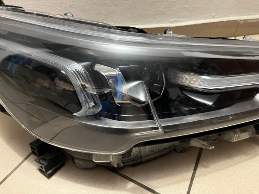 TOYOTA HILUX VIII 8 LED 20- LAMPA FAR PREDNJA STRANA DESNA 1EJ-923364 TOYOTA HILUX VIII 8 LED 20- LAMPA FAR PREDNJA STRANA DESNA 1EJ-923364