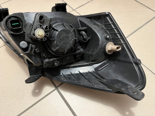 HYUNDAI MATRIX 08- LAMPA FAR PREDNJA STRANA LIJEVA 92101-10010