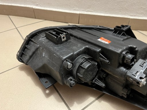 HYUNDAI IX35 IX-35 09- LAMPA FAR PREDNJA STRANA LIJEVA 92101-2Y HYUNDAI IX35 IX-35 09- LAMPA FAR PREDNJA STRANA LIJEVA 92101-2Y