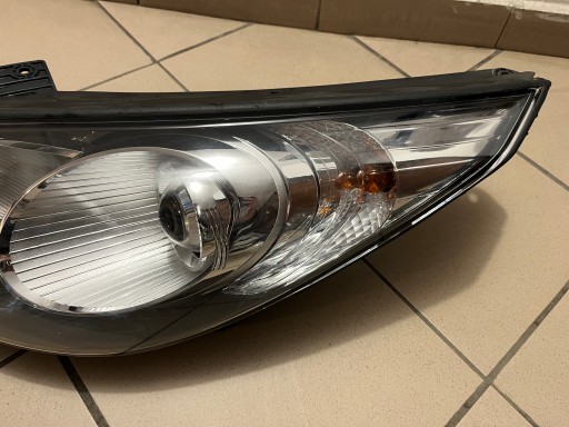 HYUNDAI IX35 IX-35 09- LAMPA FAR PREDNJA STRANA LIJEVA 92101-2Y HYUNDAI IX35 IX-35 09- LAMPA FAR PREDNJA STRANA LIJEVA 92101-2Y
