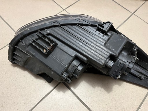 HYUNDAI IX35 IX-35 09- LAMPA FAR PREDNJA STRANA LIJEVA 92101-2Y000 HYUNDAI IX35 IX-35 09- LAMPA FAR PREDNJA STRANA LIJEVA 92101-2Y000
