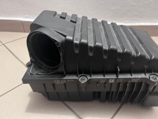 KUČIŠTE FILTERA ZRAKA AUDI VOLKSWAGEN VW SEAT RS3 A3