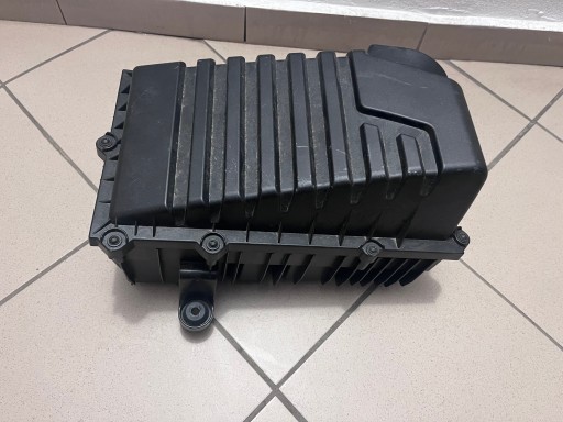 KUČIŠTE FILTERA ZRAKA AUDI VOLKSWAGEN VW SEAT RS3 A3