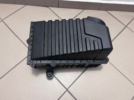 KUČIŠTE FILTERA ZRAKA AUDI VOLKSWAGEN VW SEAT RS3 A3