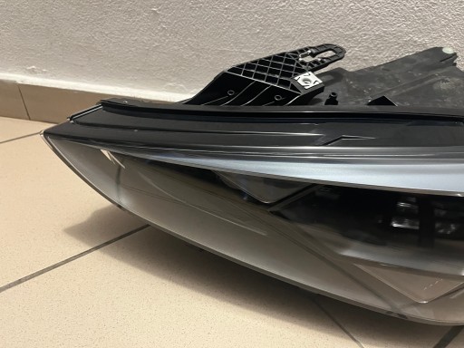 LAMPA FAR PREDNJA STRANA LIJEVA CUPRA FORMENTOR REDIZAJN FULL LED 24- 5FG941059 LAMPA FAR PREDNJA STRANA LIJEVA CUPRA FORMENTOR REDIZAJN FULL LED 24- 5FG941059