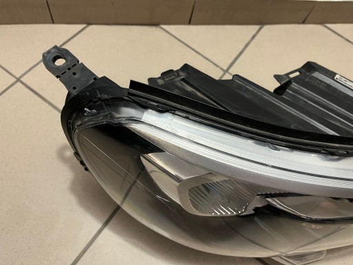 PEUGEOT EXPERT III 3 TRAVELLER 16- LAMPA FAR PREDNJA STRANA DESNA 9808572580 PEUGEOT EXPERT III 3 TRAVELLER 16- LAMPA FAR PREDNJA STRANA DESNA 9808572580