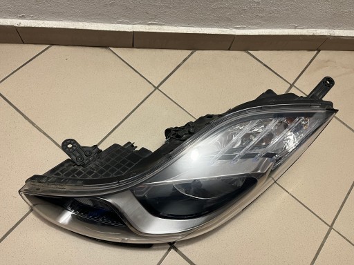 HYUNDAI IX20 IX-20 10- LAMPA FAR PREDNJA STRANA LIJEVA