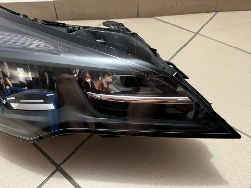 OPEL ASTRA K V REDIZAJN LED LAMPA FAR PREDNJA STRANA DESNA 39195689 OPEL ASTRA K V REDIZAJN LED LAMPA FAR PREDNJA STRANA DESNA 39195689