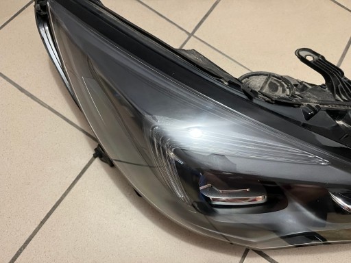 OPEL ASTRA K V REDIZAJN LED LAMPA FAR PREDNJA STRANA DESNA 39195689 OPEL ASTRA K V REDIZAJN LED LAMPA FAR PREDNJA STRANA DESNA 39195689