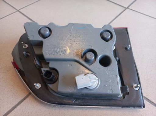 JEEP GRAND CHEROKEE 17- LAMPA FAR ZADNJA ZADNJI LIJEVA STRANA JEEP GRAND CHEROKEE 17- LAMPA FAR ZADNJA ZADNJI LIJEVA STRANA