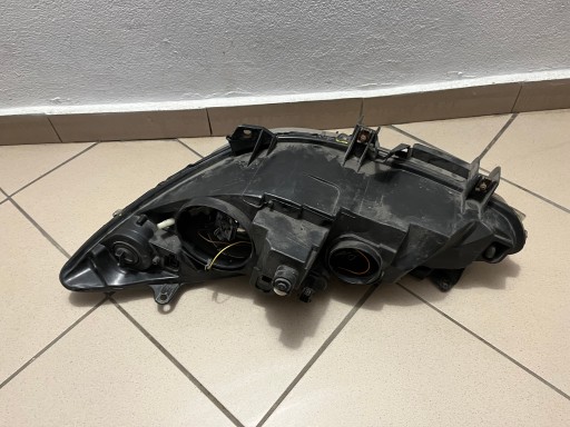 LAMPA FAR PREDNJA STRANA DESNA PEUGEOT 307 P307 REDIZAJN LAMPA FAR PREDNJA STRANA DESNA PEUGEOT 307 P307 REDIZAJN