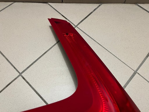 LAMPA FAR ZADNJA  ZADNJI LIJEVA STRANA VOLVO V40 V-40 II 2 12- 31395844
