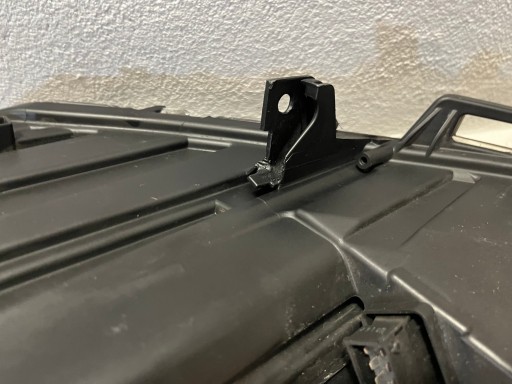 LAMPA FAR PREDNJA STRANA DESNA OPEL MERIVA B REDIZAJN 13- 13372320 LAMPA FAR PREDNJA STRANA DESNA OPEL MERIVA B REDIZAJN 13- 13372320