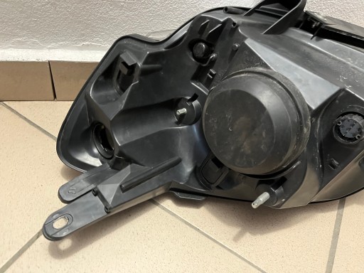LAMPA FAR PREDNJA STRANA DESNA FIAT FLORINO QUBO PEUGEOT BIPPER LAMPA FAR PREDNJA STRANA DESNA FIAT FLORINO QUBO PEUGEOT BIPPER