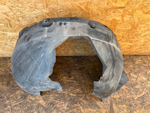 PVC BLATOBRANA PREDNJA STRANA DESNA VOLVO V60 II 2 S60 III 3 16- 31425476