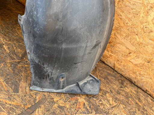 PVC BLATOBRANA PREDNJA STRANA DESNA VOLVO V60 II 2 S60 III 3 16- 31425476