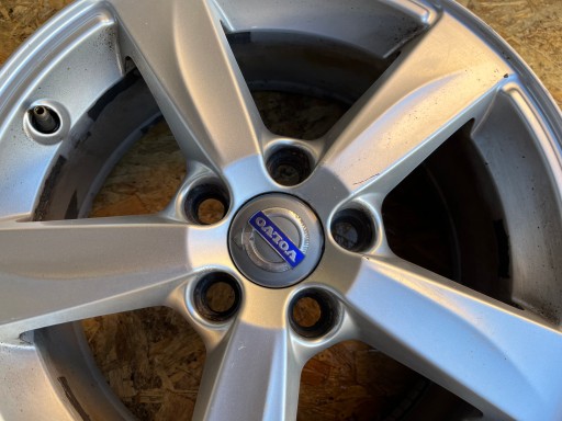 FELGA ALUMINIJSKA OE VOLVO S40 V50 C30 7X16 ET50 5X108 31317285