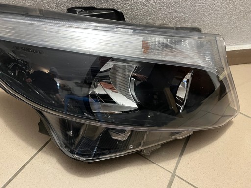 LAMPA FAR PREDNJA STRANA DESNA MERCEDES W447 A447 VITO VIANO A4479067800