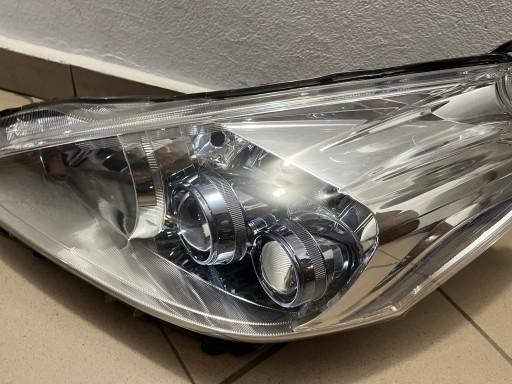 LAMPA FAR PREDNJA STRANA LIJEVA TOYOTA PRIUS REDIZAJN FULL LED 12-