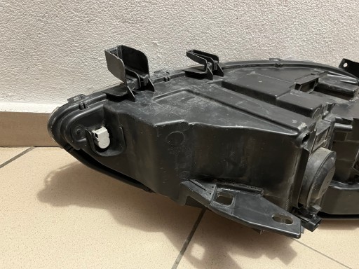 LAMPA FAR PREDNJA STRANA LIJEVA RENAULT SCENIC III 3 REDIZAJN 12- 89906003 LAMPA FAR PREDNJA STRANA LIJEVA RENAULT SCENIC III 3 REDIZAJN 12- 89906003