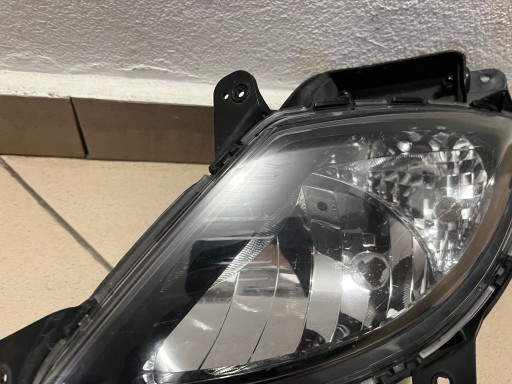 LAMPA FAR MAGLENKA PREDNJA STRANA LIJEVA HYUNDAI IX20 IX-20 10-