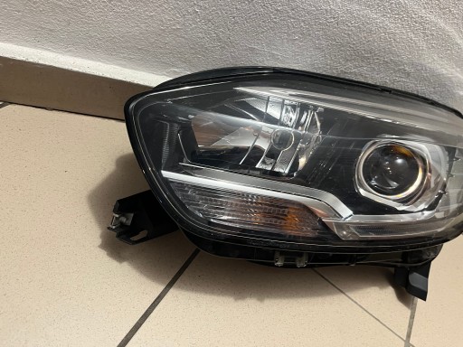 LAMPA FAR PREDNJA STRANA LIJEVA RENAULT SCENIC IV 4 16- 260601603R LAMPA FAR PREDNJA STRANA LIJEVA RENAULT SCENIC IV 4 16- 260601603R