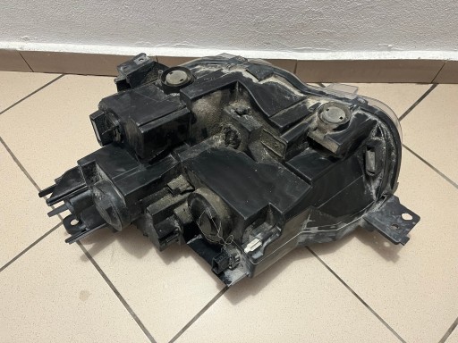 LAMPA FAR PREDNJA STRANA DESNA OPEL COMBO E 18- 9816825480