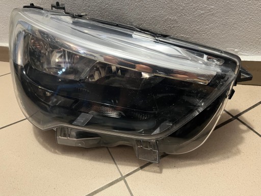 LAMPA FAR PREDNJA STRANA DESNA OPEL COMBO E 18- 9816825480