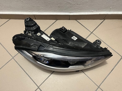 LAMPA FAR PREDNJA STRANA DESNA MERCEDES CLS W257 FULL LED MULTIBEAM A2579065802 LAMPA FAR PREDNJA STRANA DESNA MERCEDES CLS W257 FULL LED MULTIBEAM A2579065802