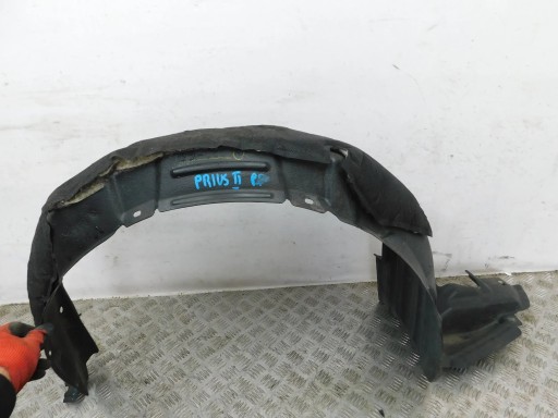 PVC BLATOBRANA PREDNJI DESNA TOYOTA PRIUS II 2