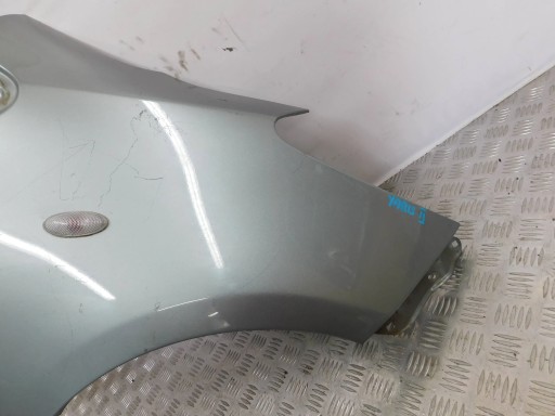 BLATOBRAN PREDNJI DESNI TOYOTA YARIS II 2