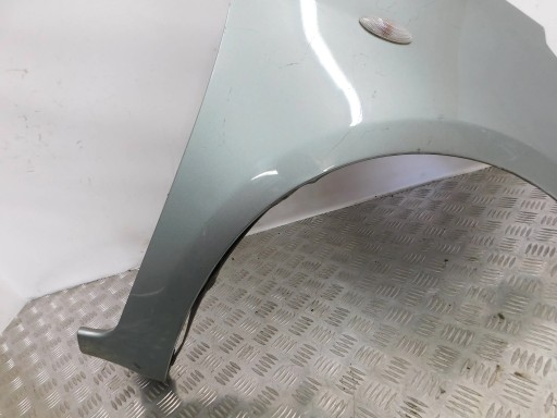 BLATOBRAN PREDNJI DESNI TOYOTA YARIS II 2