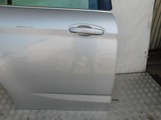 VRATA ZADNJI ZADNJA DESNA FORD C-MAX II MK2 GRAND VRATA ZADNJI ZADNJA DESNA FORD C-MAX II MK2 GRAND