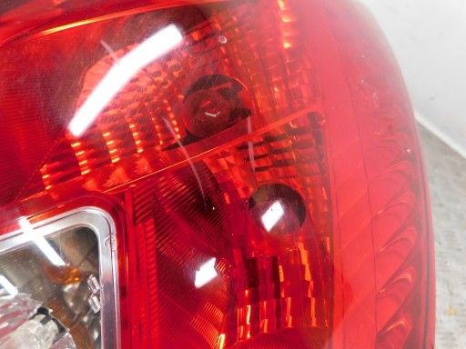 LAMPA FAR ZADNJI ZADNJA  DESNI OPEL CORSA D (5 VRATA) REDIZAJN