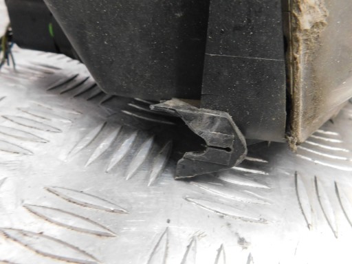 FAR LAMPA DESNI FORD FUSION