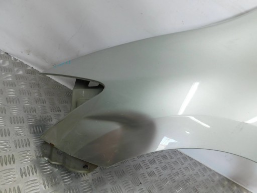 BLATOBRAN PREDNJI LIJEVI TOYOTA AURIS I 07-