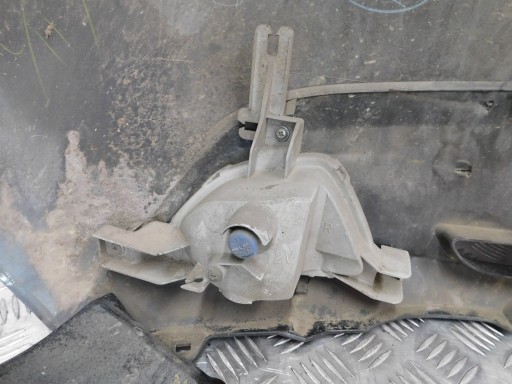 BRANIK ZADNJI MAZDA 2 DE 07-