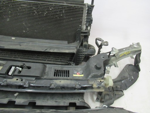 VEZNI LIM PREDNJI HLADNJACI GREDA VOLVO C30 2.0 D