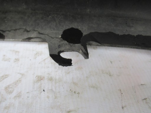 BRANIK PREDNJI SUBARU LEGACY 07-