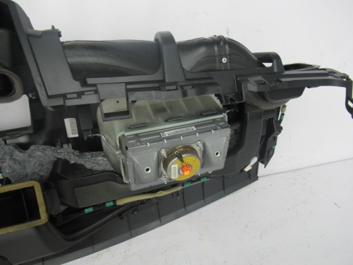 ARMATURA AIRBAG POJASEVI TOYOTA IQ