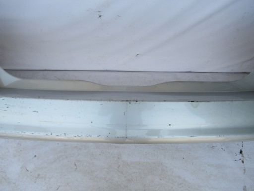 BRANIK ZADNJI OPEL ASTRA H 3 III KARAVAN BRANIK ZADNJI OPEL ASTRA H 3 III KARAVAN